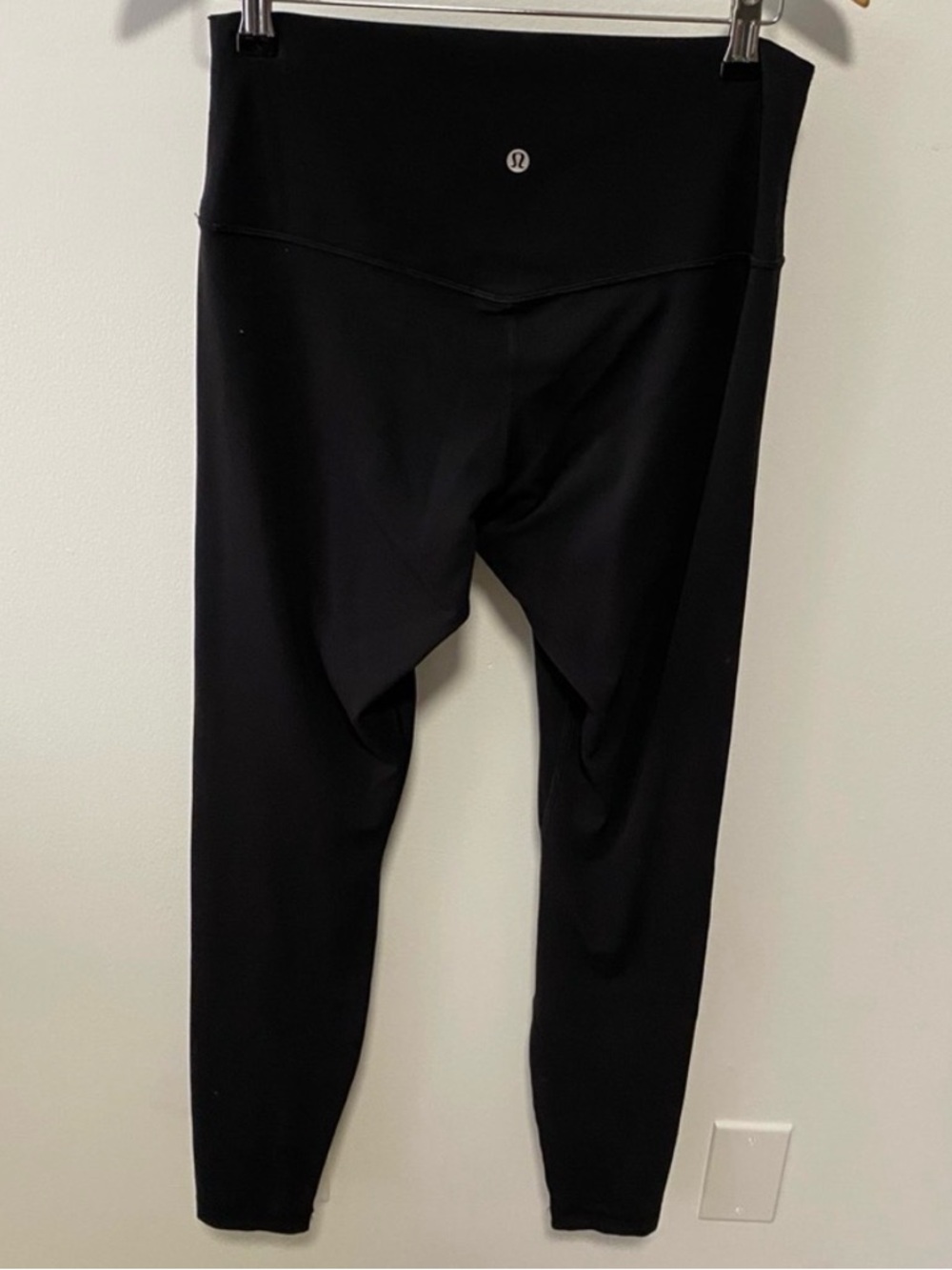 Lululemon Align High-Rise Pant 28" in black